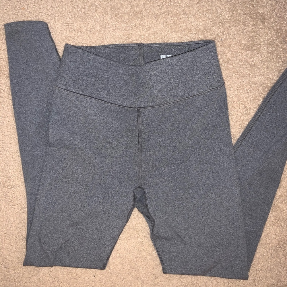 uniqlo gray high waisted leggings